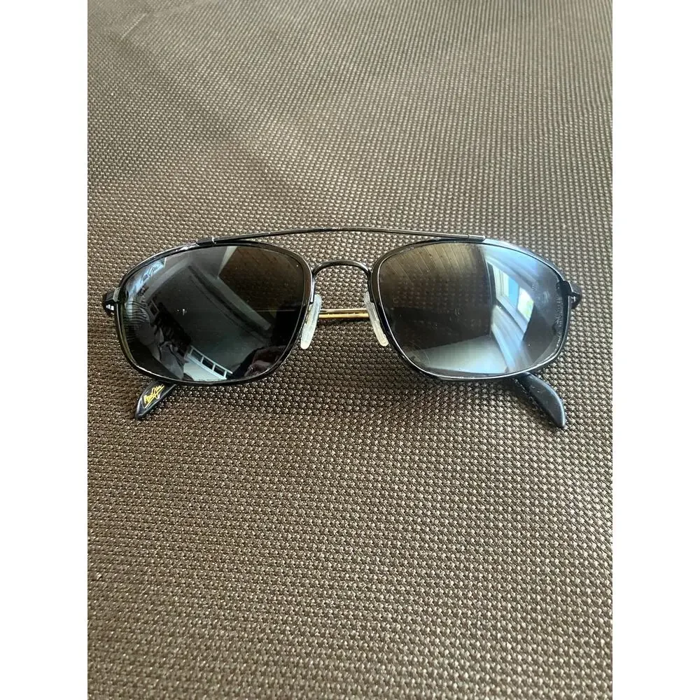 MAUI JIM Polarized Men's Sunglasses DARK Lenses Pre-Owned with Wear BEACH VACAY
